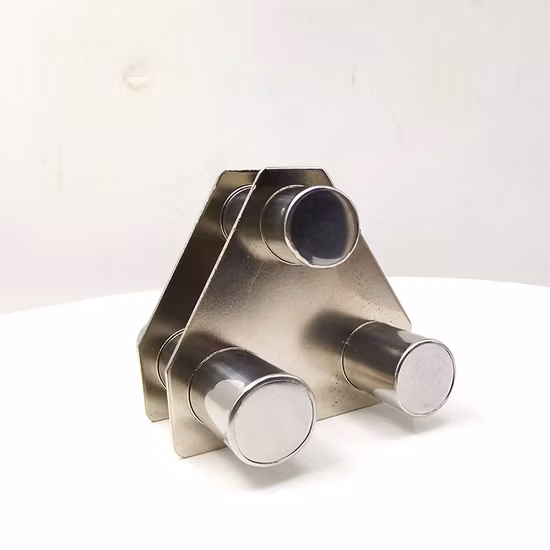 Imbuto filtrante industriale a cartuccia magnetica con magneti per grill